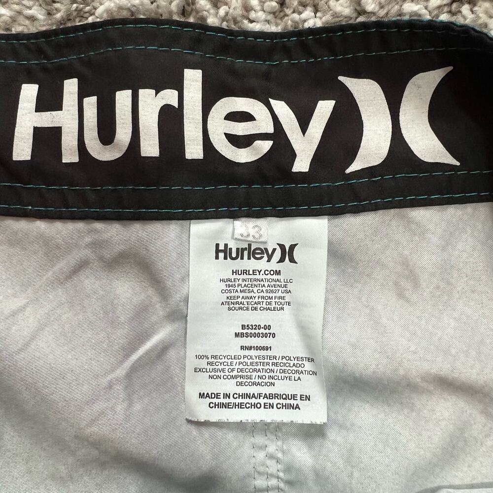 Hurley Men's Geometric Swim Shorts Size 33 - Picture 6 of 7
